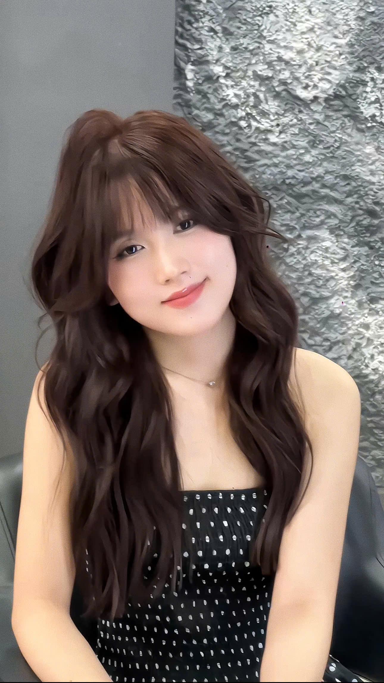 chăm sóc tóc uốn tại nhà - Dark Hair Studio